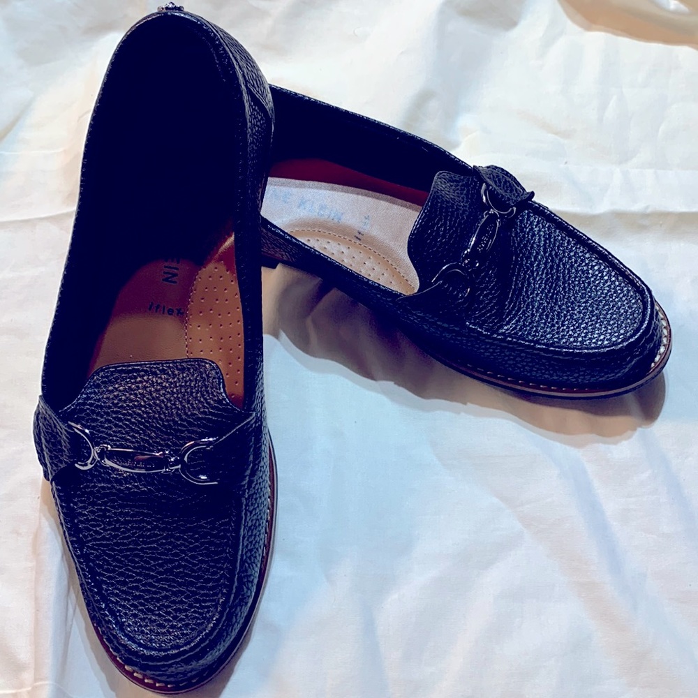 Women’s Anne Klein i flex loafer, black, size 9.5